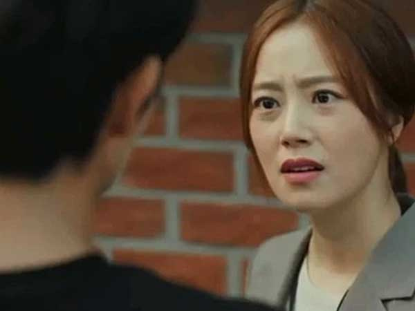 Sang nhà ngoại ăn giỗ, bố vợ kêu đi chặt thịt gà nhưng con rể buông một câu khiến cả họ im bặt