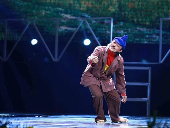Nhớ mãi nghệ sĩ Giang Còi với hình ảnh say rượu, tếu táo cười từ phim ảnh cho đến 'Gặp nhau cuối tuần'