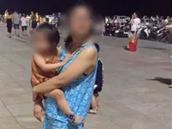 Vợ mới sinh con chồng đã đi ngoại tình, bị phát hiện còn quay qua đổ ngược cho vợ hay cáu gắt và béo xồ xề