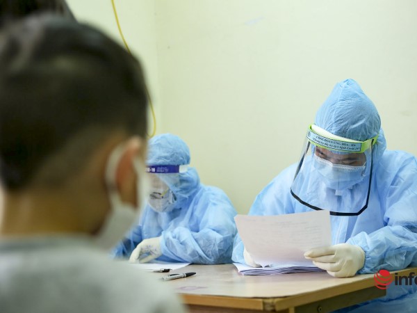 Hà Nội thêm 21 ca SARS-CoV-2, có 3 công nhân xét nghiệm lần 7 mới dương tính