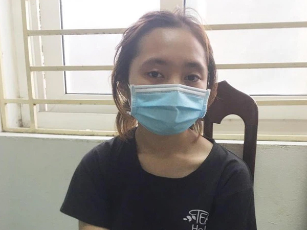 Thiếu nữ 17 tuổi là đối tượng thứ 6 liên quan vụ cướp xe máy của nữ lao công ở Hà Nội