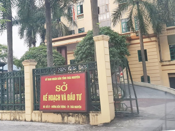 Phó giám đốc Sở KH-ĐT Thái Nguyên bị tố sàm sỡ nhân viên tại phòng riêng