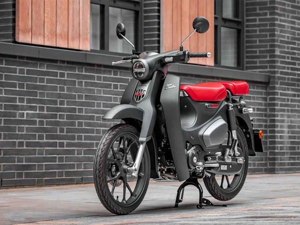 Mãn nhãn Super Cub 125 về sát vách Việt Nam, huyền thoại xe máy Honda bán giá ngang xe SH