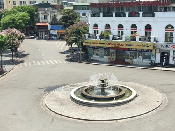 Nắng nóng kinh hoàng đạt mức 'kỷ lục' trong nhiều năm qua ở miền Bắc, miền Trung bao giờ mới kết thúc?