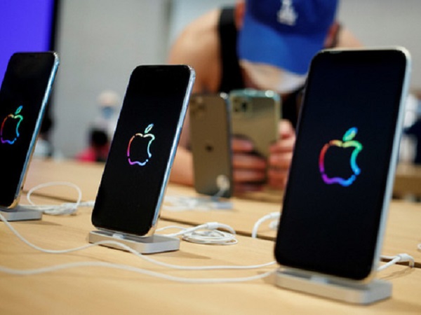 Trung Quốc 'khát' nhân lực sản xuất iPhone, công ty thi nhau treo thưởng khủng để thu hút công nhân