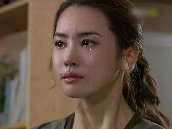 Lỡ làm một việc trái tục lệ trong đêm tân hôn, ngay sáng hôm sau, cô dâu mới bị mẹ chồng đuổi thẳng về nhà ngoại