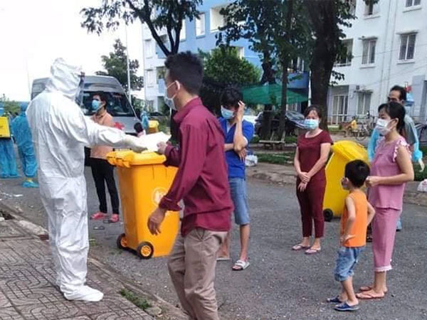 Cả gia đình 6 F0 cùng vực nhau dậy, bước qua Covid-19 bởi bí quyết '3 chữ T'