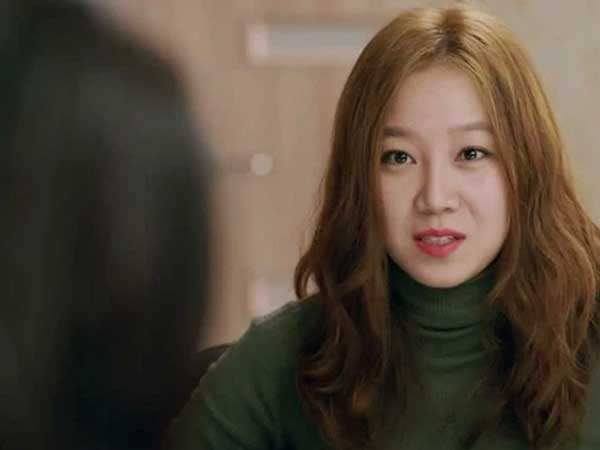 Em chồng ở nhà lười như hủi, 1h chiều mới ngủ dậy còn bịa chuyện điêu ngoa khiến tôi bị bố chồng mắng té tát