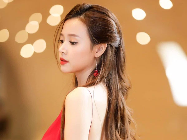 Từng gặp drama 'cắm sừng' chấn động, Midu đăng đàn nêu đạo lý yêu đương giữa vụ ồn ào của Jack: Nói gì mà dàn sao trầm trồ?