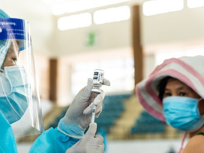 Bộ Y tế: 6 nhóm đối tượng cần thận trọng và 3 nhóm trì hoãn tiêm chủng vaccine Covid-19