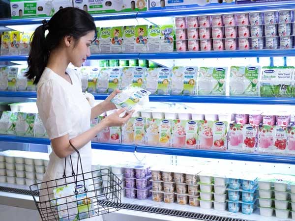 'Giải mã' vì sao Vinamilk là thương hiệu sữa được chọn mua nhiều nhất 10 năm liên tiếp