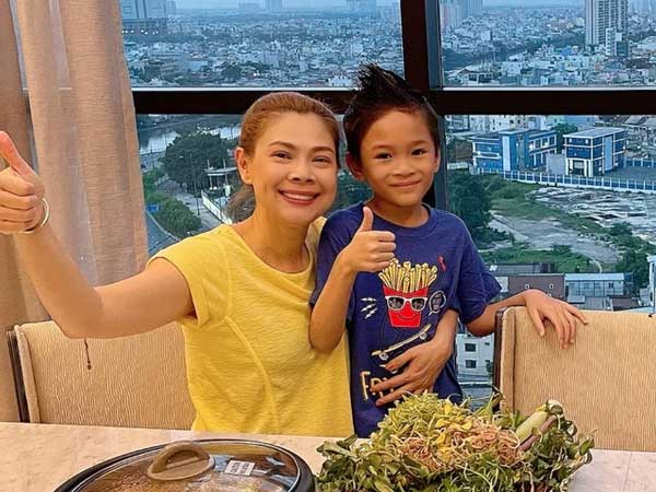 Cuộc sống của con trai Ngô Kiến Huy và em gái Thanh Thảo 10 năm sau scandal chấn động Vbiz