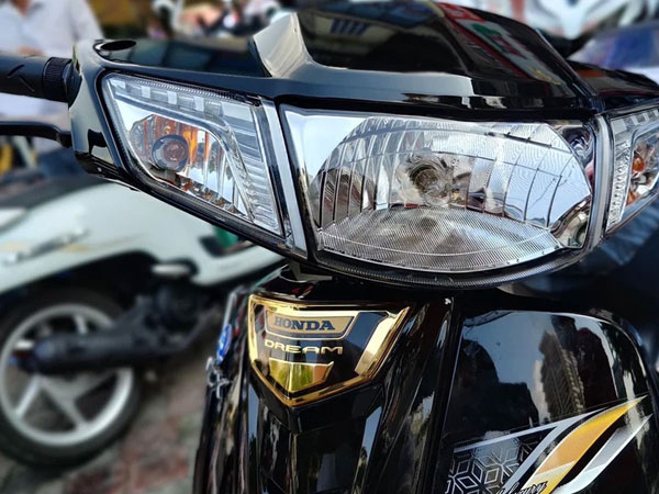 Honda Dream 2021 rục rịch về Việt Nam, đẹp mãn nhãn, giá 'thách cưới' ngỡ ngàng