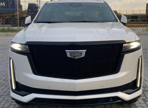 Đại gia Việt bí ẩn mạnh tay tậu Cadillac Escalade ESV Sport đầu tiên tại Việt Nam, giá không dưới 12 tỷ đồng