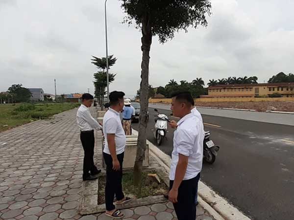 Gãy sóng sốt đất, nhiều nhà đầu tư BĐS như 'ngồi trên đống lửa'