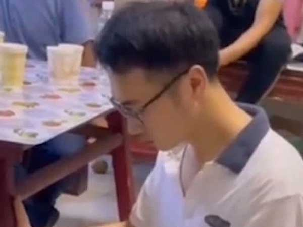 Vợ nhảy sông tự tử nhưng chồng không chịu tới nhận thi thể, hé lộ hành vi mất nhân tính của gã và nhân tình