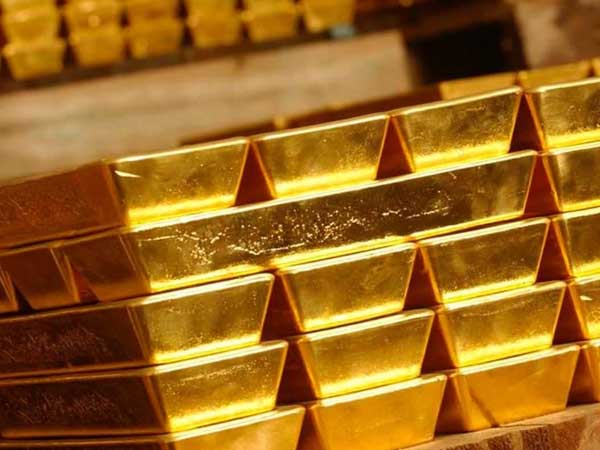 Giá vàng hôm nay 14-8: Vọt lên mạnh mẽ, USD bị bán tháo