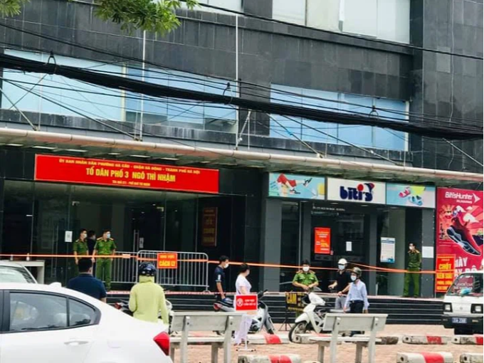Hà Nội: Thông báo khẩn phong tỏa chợ Mậu Lương liên quan ca dương tính SARS-CoV-2 ở lò mổ