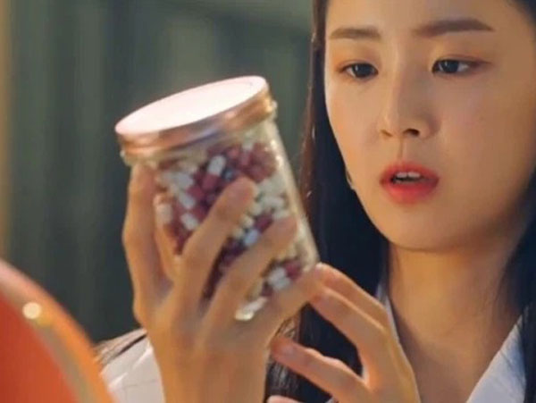 Cuộc chiến thượng lưu 3 tập 10: Ju Dan Tae vào tù, Eunbyul gây sốc khi bỏ thuốc tẩy não Seo Jin