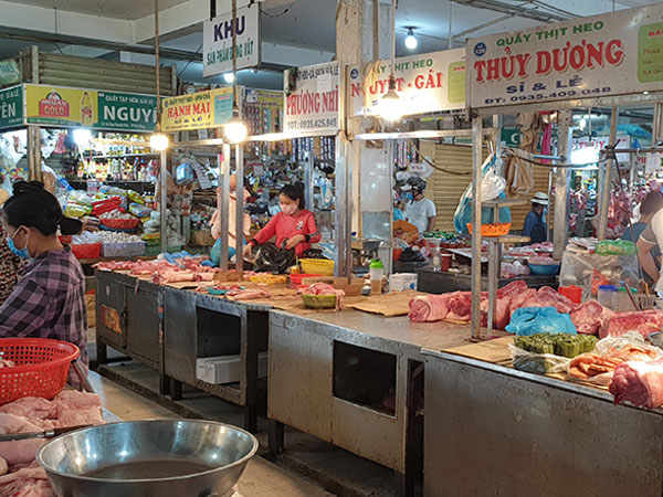 Loạn giá thực phẩm tại các chợ ở Đà Nẵng