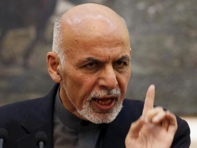 NÓNG: Tổng thống Afghanistan từ chức, cùng đội ngũ cốt cán rời khỏi đất nước