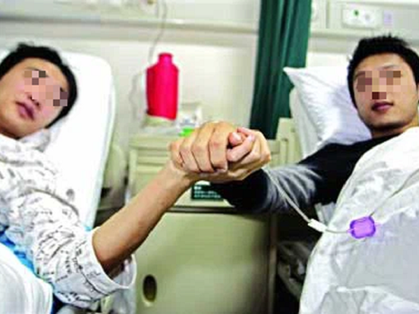 2 anh em ruột cùng phát hiện ung thư trong một ngày: Hóa ra 'thủ phạm' gây bệnh cho họ là 2 thói quen hàng triệu người trẻ đang có