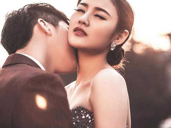 Hả hê cướp được chồng người, đêm tân hôn nghe cuộc điện thoại lạ tôi bẽ bàng gục ngã