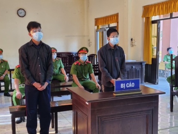Đi nhậu 'tăng 2', 2 đối tượng đánh công an để vượt chốt kiểm soát dịch