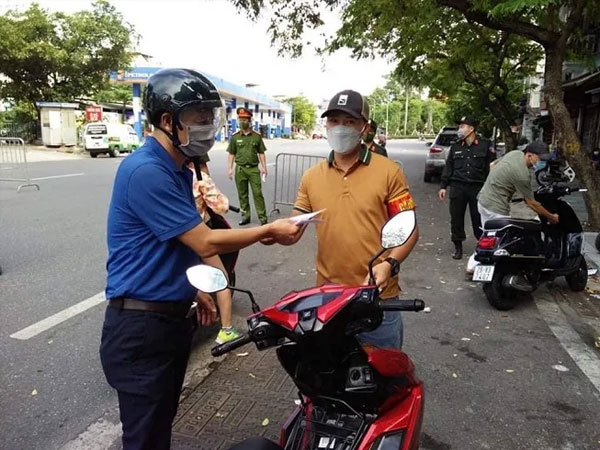 Hà Nội thành lập 6 tổ kiểm tra, xử lý nghiêm người dân ra đường không đúng quy định