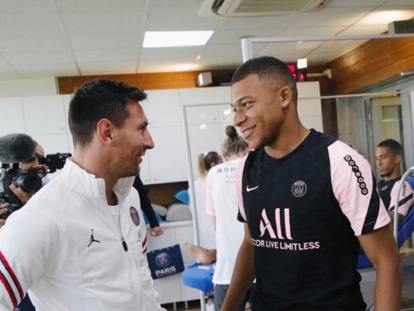 Không muốn đá cùng Messi, Mbappe đòi sang Real ngay hè này