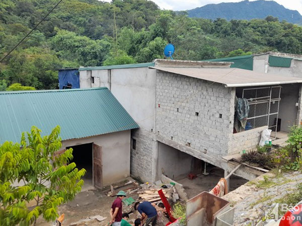 Bé gái 6 tuổi rơi từ độ cao 10m tử vong