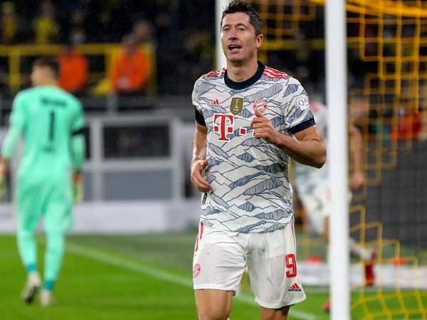 Lewandowski lại phá lưới Dortmund, giúp Bayern giành Siêu Cúp Đức