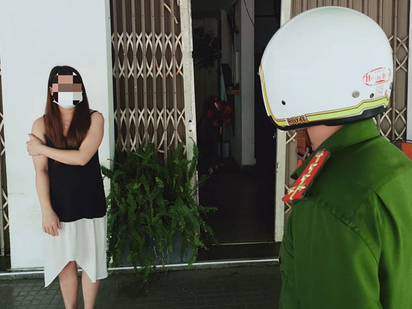 Đà Nẵng giãn cách đặc biệt, chủ quán và khách nam mất 22,5 triệu đồng cho 1 ly cà phê