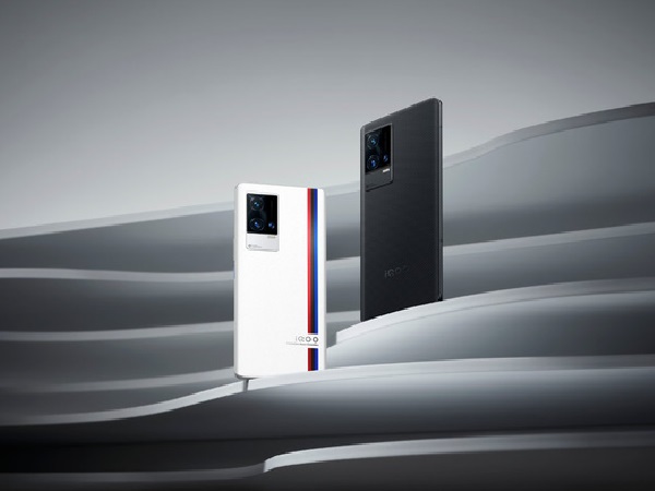 iQOO 8 và 8 Pro ra mắt: Màn hình OLED E5 đầu tiên, Snapdragon 888+, sạc nhanh 120W, giá từ 13.4 triệu đồng