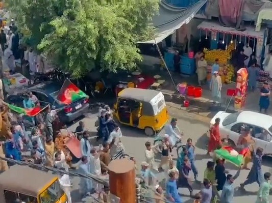 Taliban nổ súng tại Jalalabad, nhiều dân thường thương vong