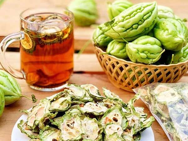 Ngâm vài lát mướp đắng trong nước có tác dụng thần kỳ đối với sức khỏe