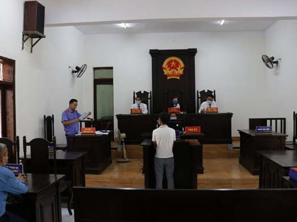 Nhận án tù sau màn cao giọng: ‘Biết tao là ai không' ở chốt kiểm dịch