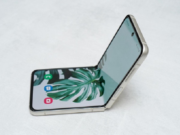 Samsung công bố giá chính thức của Galaxy Z Fold3 và Galaxy Z Flip3: Tốt đến bất ngờ!
