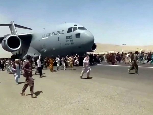 Những hình ảnh lột tả cuộc khủng hoảng ở Afghanistan