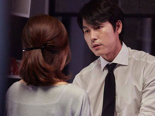 Vì quá cần tiền nên tôi bất đắc dĩ nhờ tình cũ, nào ngờ anh ấy đưa ra điều kiện choáng váng