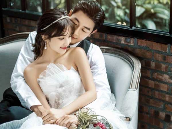 Sau chuyến công tác, chồng tự mang bằng chứng 'tố cáo ngoại tình' về nhà và màn phá án đỉnh cao của cô vợ thông minh!