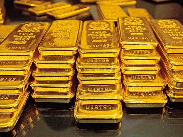 Giá vàng thế giới đi ngang, vàng SJC tăng 100.000 đồng/ lượng