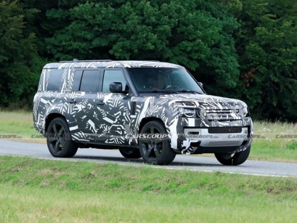 Land Rover ra mắt phiên bản Defender 130 cạnh tranh với Land Cruiser