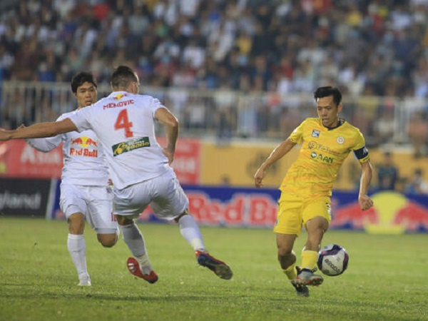 Nóng: VFF họp 'chốt' dừng V.League 2021, giao VPF xin ý kiến các CLB