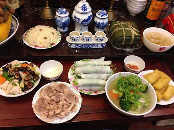 Bài văn khấn Rằm tháng 7 trong nhà và ngoài trời chuẩn nhất