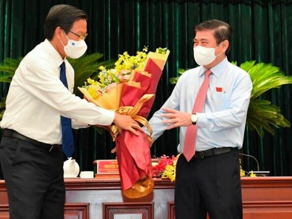 Ngày 24/8, bầu Chủ tịch UBND TPHCM thay ông Nguyễn Thành Phong