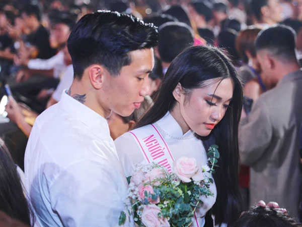 Tình tin đồn của Đoàn Văn Hậu đáp trả thế nào khi có người hỏi: Có phải từng làm người thứ ba?