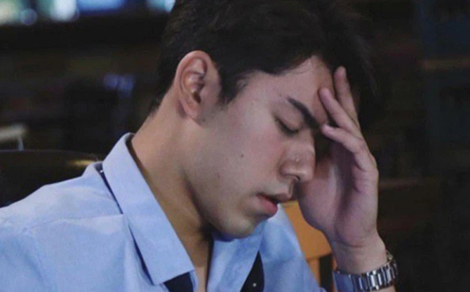 Nghe tin vợ cũ tái hôn nên chồng cũ ghé qua 'cà khịa', ai ngờ cuộc gặp 3 người lại khiến anh ta phải ôm 'tê tái' trở về