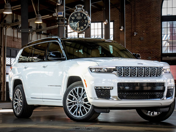 Đại lý nhận cọc Jeep Grand Cherokee L 2022: Giá hơn 5 tỷ đồng, có chi tiết giống Range Rover, cạnh tranh BMW X7