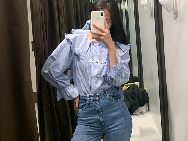 Cô nàng Blogger gợi ý 5 kiểu áo blouse đáng sắm ở Zara khi trời sang Thu